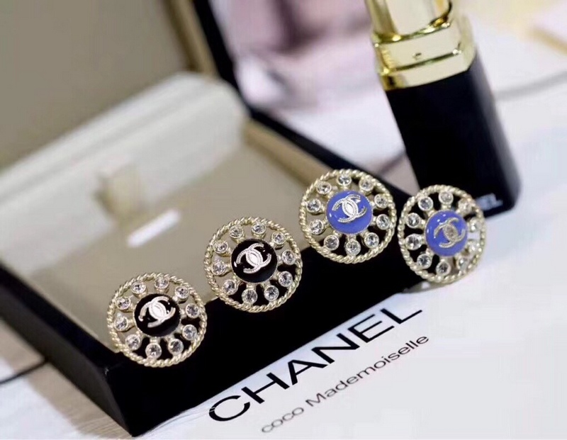 Chanel Earrings 641